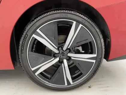 Photo 15 Peugeot 308  SW PureTech 130ch S&S EAT8