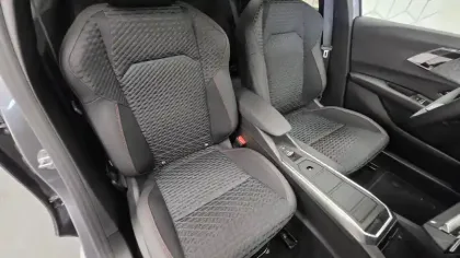 Photo 17 Renault Clio  Eco-G 120 ch EDC