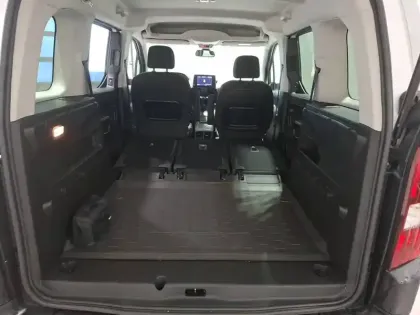 Photo 10 Peugeot Rifter  Standard BlueHDi 130 S&S BVM6 5pl