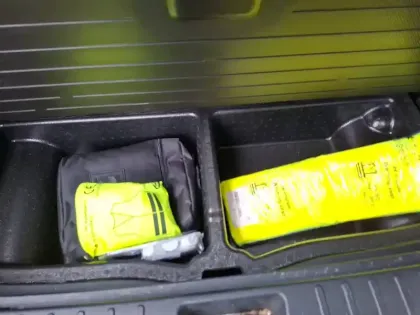 Photo 27 Hyundai Tucson  1.6 T-GDI 230 Hybrid BVA6