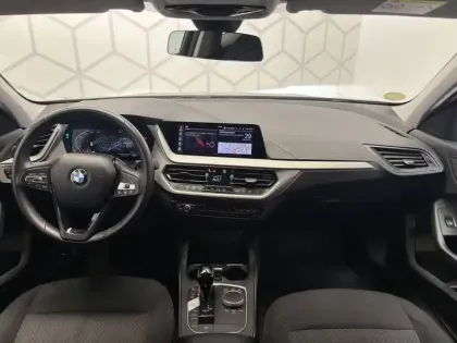 Photo 8 BMW Serie 1 116d 116 ch DKG7