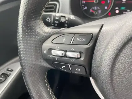 Photo 18 Kia Stonic  1.0 T-GDi 120 ch MHEV DCT7