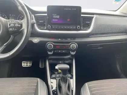 Photo 10 Kia Stonic  1.0 T-GDi 120 ch MHEV DCT7
