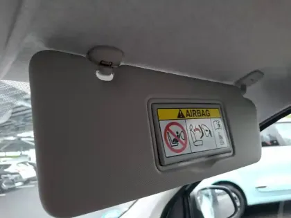 Photo 21 Renault Twingo  III E-Tech