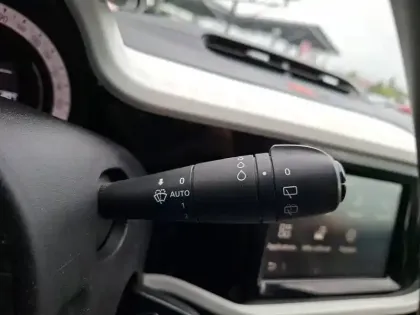 Photo 35 Renault Twingo  III E-Tech