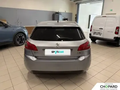 Photo 30 Peugeot 308  1.2 PureTech 130ch S&S BVM6