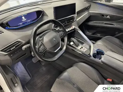 Photo 13 Peugeot 3008  Hybrid 225 e-EAT8