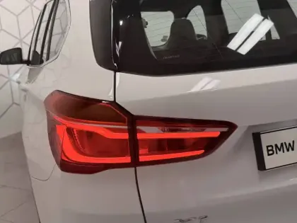Photo 35 BMW X1  sDrive 18i 140 ch