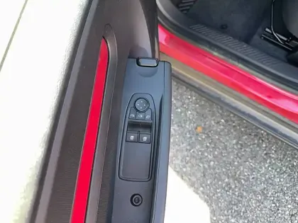 Photo 20 Renault Twingo  E-Tech Electrique 80 ch autonomie urbaine
