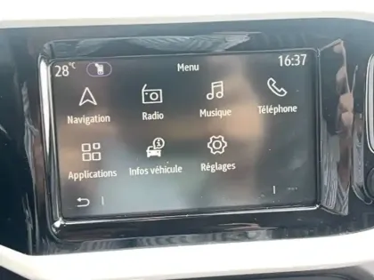 Photo 31 Renault Twingo  III E-Tech