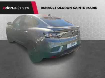 Photo 30 Renault Arkana  E-Tech full hybrid 145 GSR2