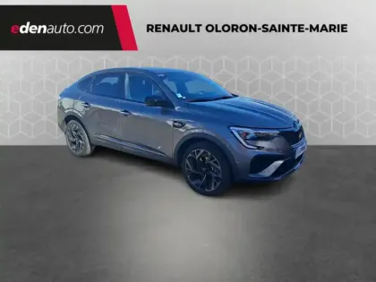 Photo 34 Renault Arkana  E-Tech full hybrid 145 GSR2