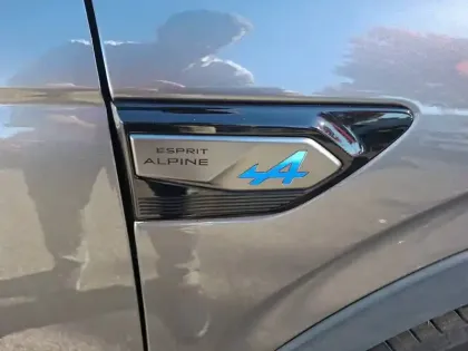 Photo 21 Renault Arkana  E-Tech full hybrid 145 GSR2