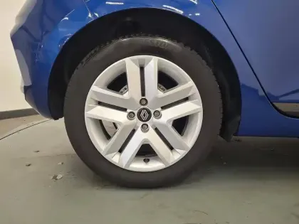 Photo 14 Renault Clio  Blue dCi 100 ch