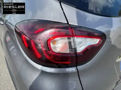 Photo 16 Renault Captur  TCe 90 - 19