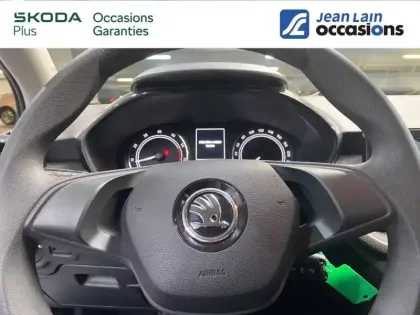 Photo 17 Skoda Fabia  1.0 MPI 80 ch BVM5
