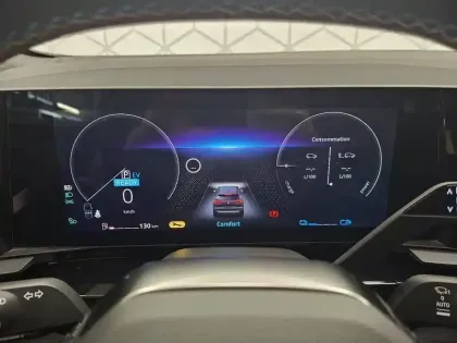 Photo 49 Renault Austral  E-Tech hybrid 200