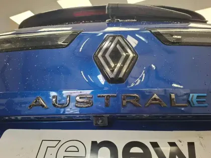 Photo 8 Renault Austral  E-Tech hybrid 200
