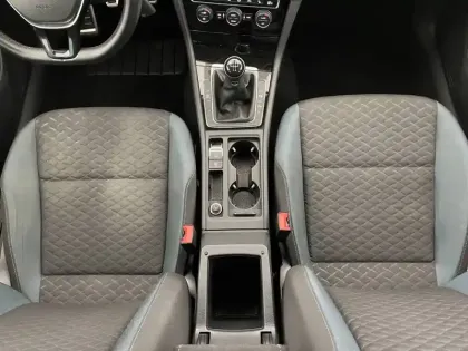 Photo 26 Volkswagen Golf  1.6 TDI 115 FAP BVM5