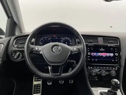 Photo 21 Volkswagen Golf  1.6 TDI 115 FAP BVM5