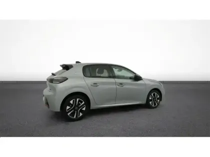 Photo 8 Peugeot 208  Hybrid 100 e-DCS6