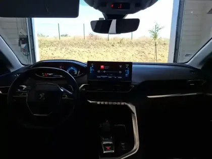 Photo 9 Peugeot 3008  Hybrid 225 e-EAT8