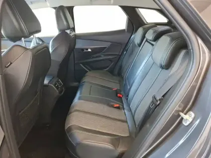 Photo 37 Peugeot 3008  Hybrid 225 e-EAT8