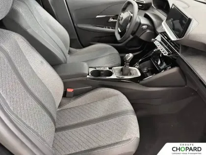 Photo 9 Peugeot 208  Turbo 100 ch BVM6