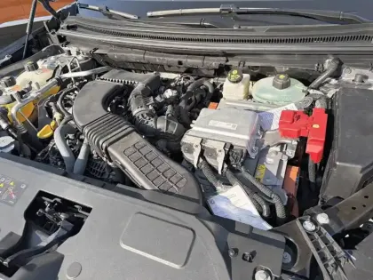 Photo 9 Renault Austral  E-Tech hybrid 200