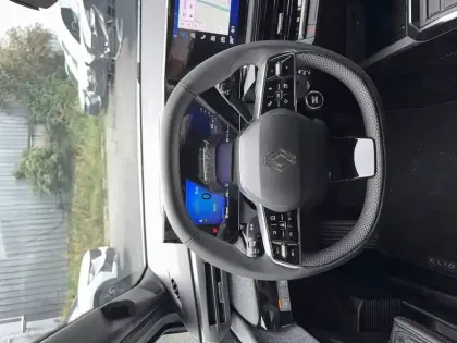 Photo 18 Renault Clio  E-Tech full hybrid 160 ch