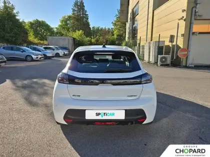 Photo 33 Peugeot 208  Hybrid 100 e-DCS6