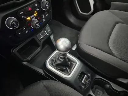 Photo 12 Jeep Renegade  1.0 GSE T3 120 ch BVM6
