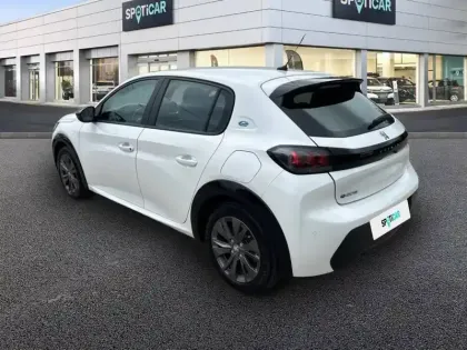 Photo 6 Peugeot 208  Electrique 50 kWh 136ch