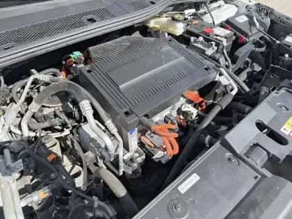 Photo 9 Peugeot 208  Electrique 50 kWh 136ch