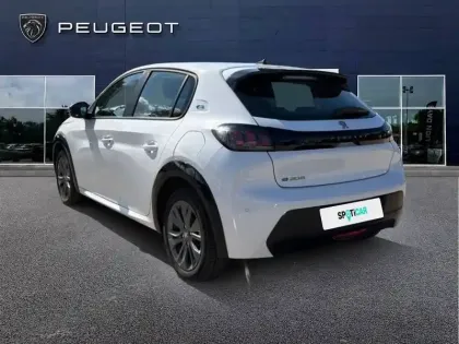 Photo 6 Peugeot 208  Electrique 50 kWh 136ch