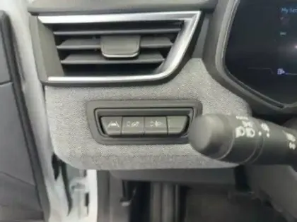 Photo 23 Renault Clio  E-Tech full hybrid 145