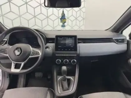 Photo 20 Renault Clio  E-Tech full hybrid 145