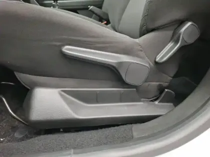Photo 26 Dacia Sandero  SCe 65 - 22