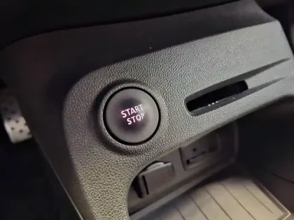 Photo 41 Renault Captur  TCe 150 Energy EDC