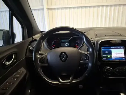Photo 27 Renault Captur  TCe 150 Energy EDC