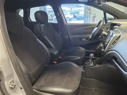 Photo 14 Renault Captur  TCe 150 Energy EDC