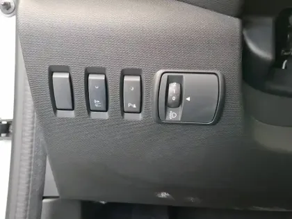 Photo 34 Renault Twingo  III E-Tech