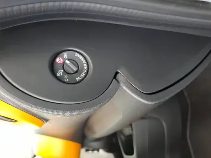 Photo 39 Renault Twingo  III E-Tech