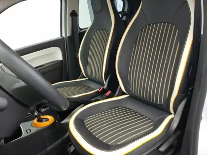 Photo 11 Renault Twingo  III E-Tech
