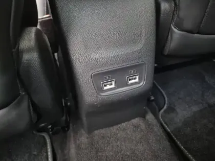 Photo 20 Peugeot 208  PureTech 100 S&S BVM6