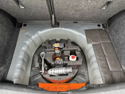 Photo 13 Nissan Micra  IG-T 92