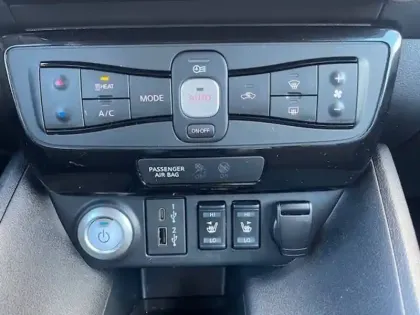 Photo 9 Nissan Leaf  Electrique 40kWh