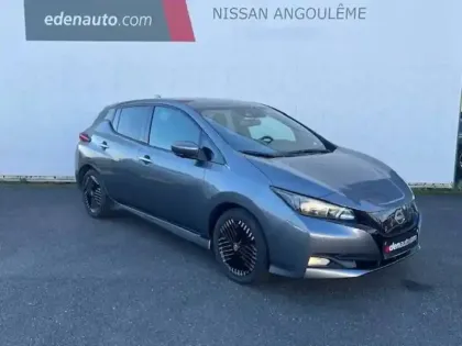 Photo 26 Nissan Leaf  Electrique 40kWh