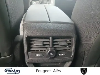 Photo 13 Peugeot 3008  Puretech 130ch S&S BVM6
