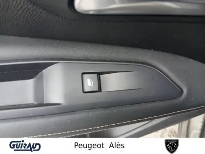 Photo 12 Peugeot 3008  Puretech 130ch S&S BVM6